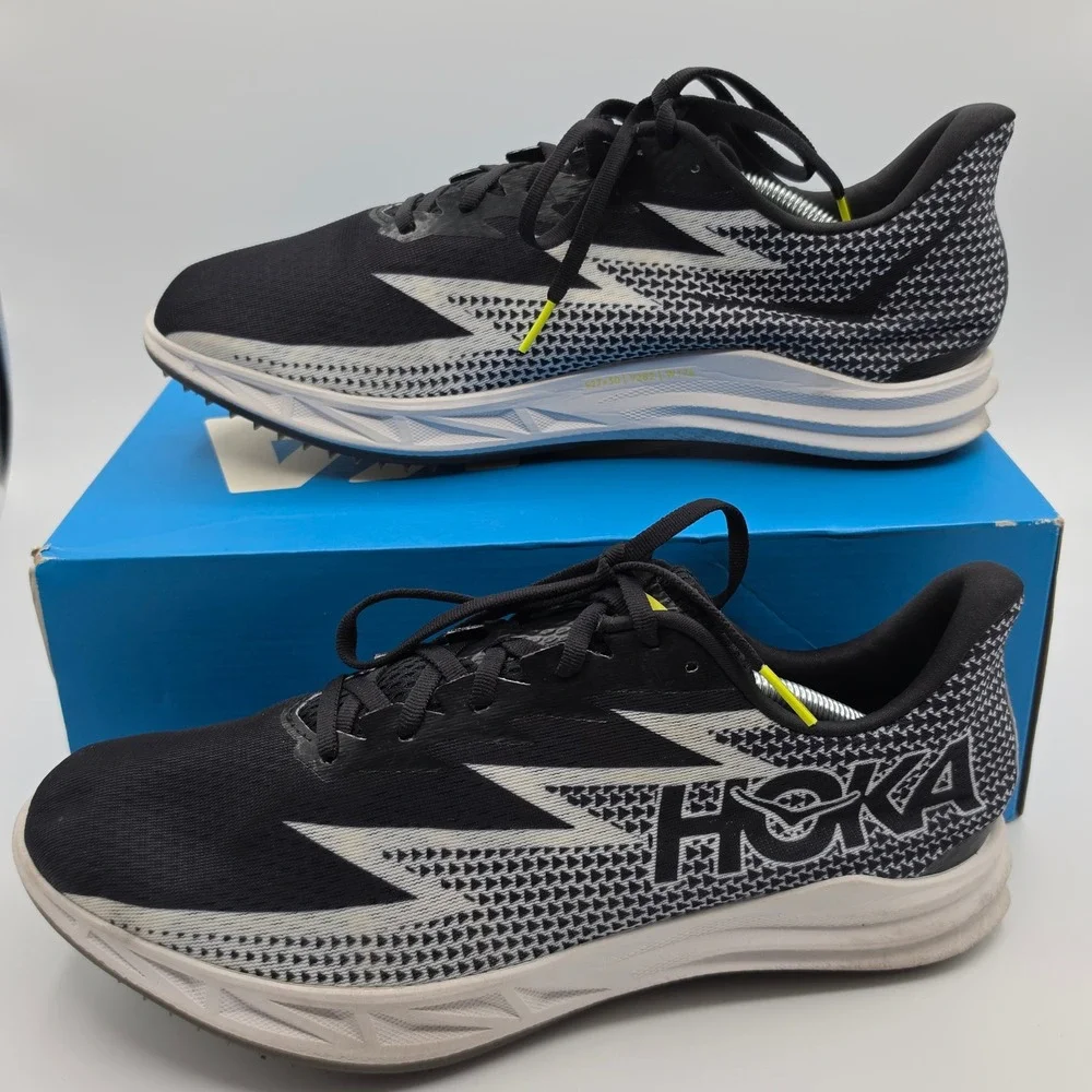 Hoka Crescendo MD Track Spikes Mens 11.5 Black White Excellent Middle Distance
